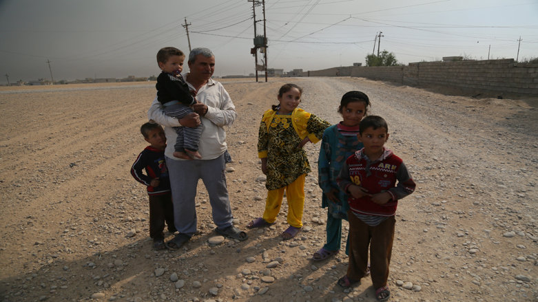 Irak ordusuna bağlı askerler, Musul operasyonu kapsamında Musul'da bulunan Salih köyünü kurtardı.